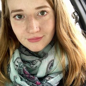 Meet your Posher, Samantha